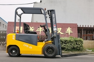 江蘇電動叉車廠家如何選拔培養(yǎng)人才？
